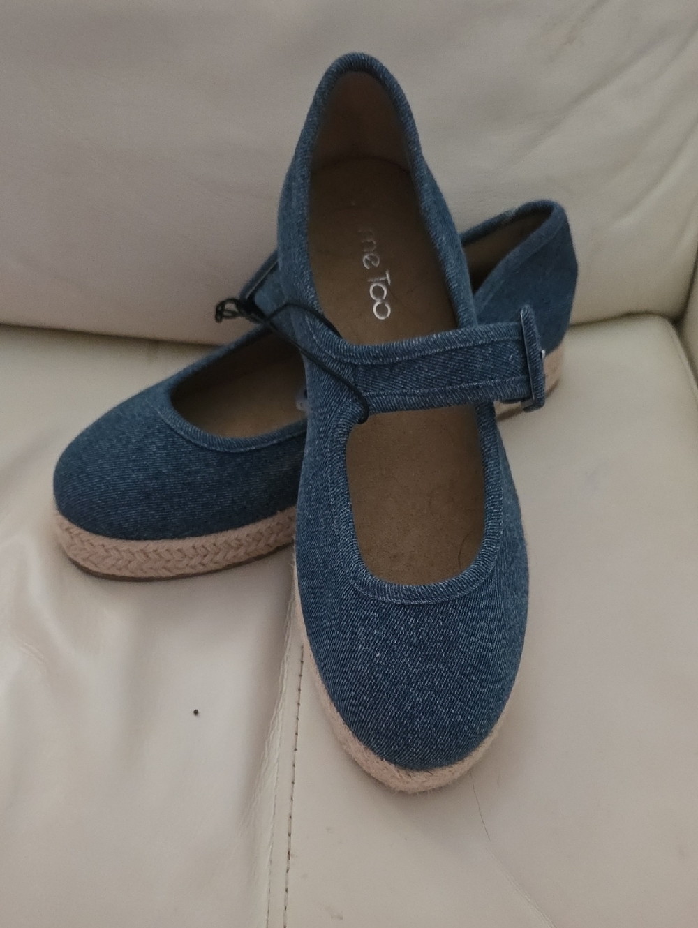 MeToo  Denim Mary Jane Shoes in Blue. Size 8.5 NWOT Really Cute!